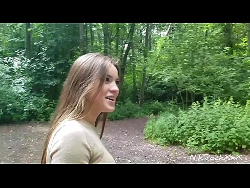 ❤️ Ehdotin Evelinalle, että panisimme julkisella paikalla! Hän suostui. Sitten panin häntä perseeseen ja spermasin hänen suuhunsa. Sitten hän pissasi itseensä. ❤️ Pornovideo at us ❌